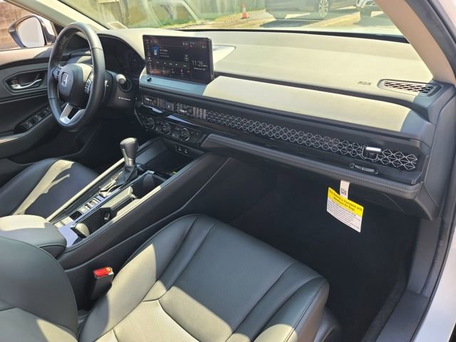 Used 2024 Honda Accord Touring image 19