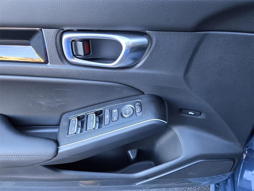 New 2026 Honda Civic Sport image 17