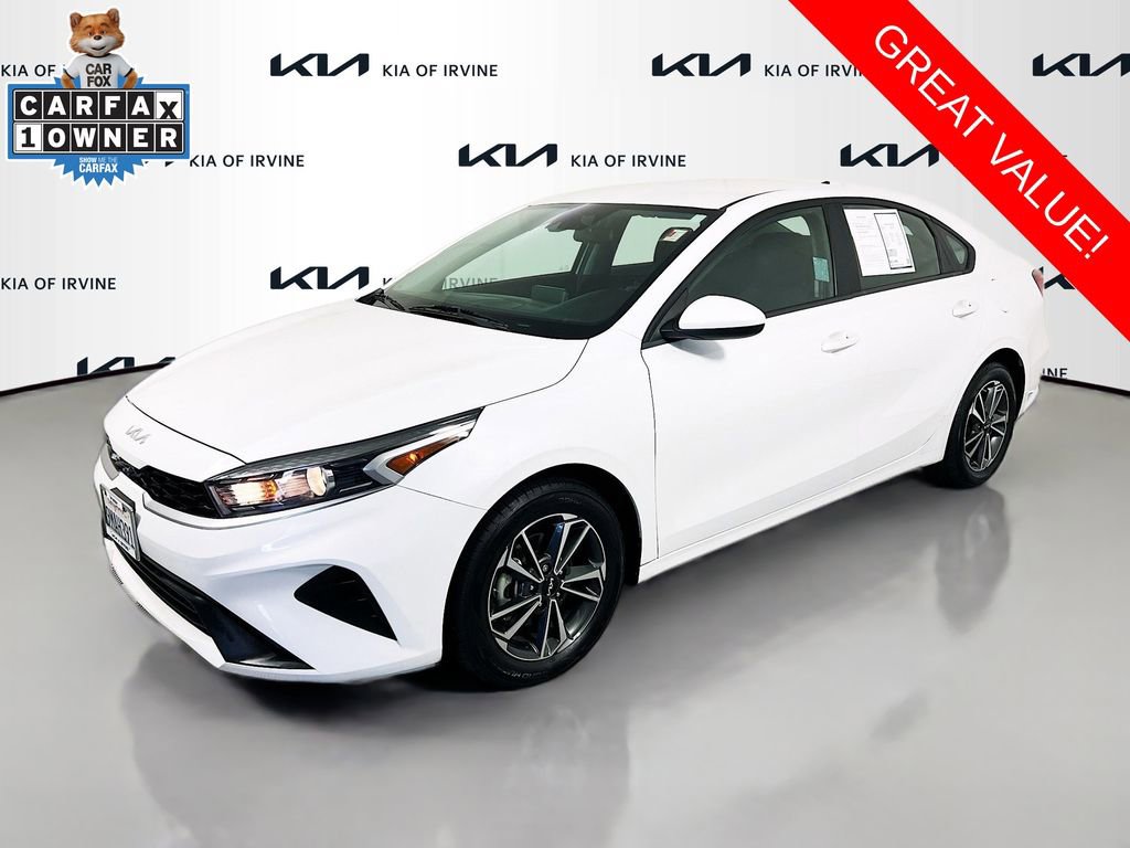 Certified 2024 Kia Forte LXS FWD image 4