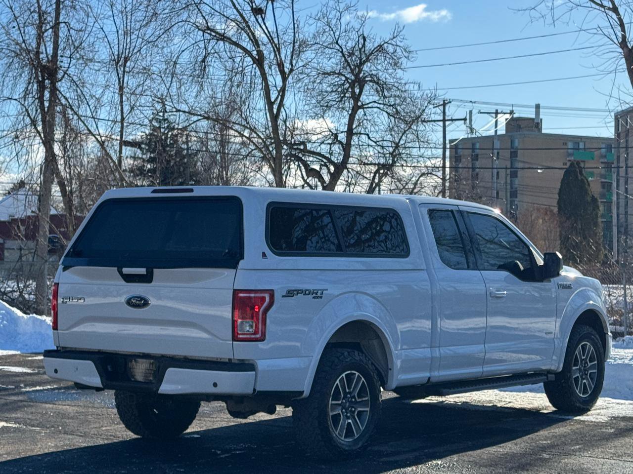 Used 2017 Ford F150 XLT w/ Equipment Group 302A Luxury AWD/4WD image 6