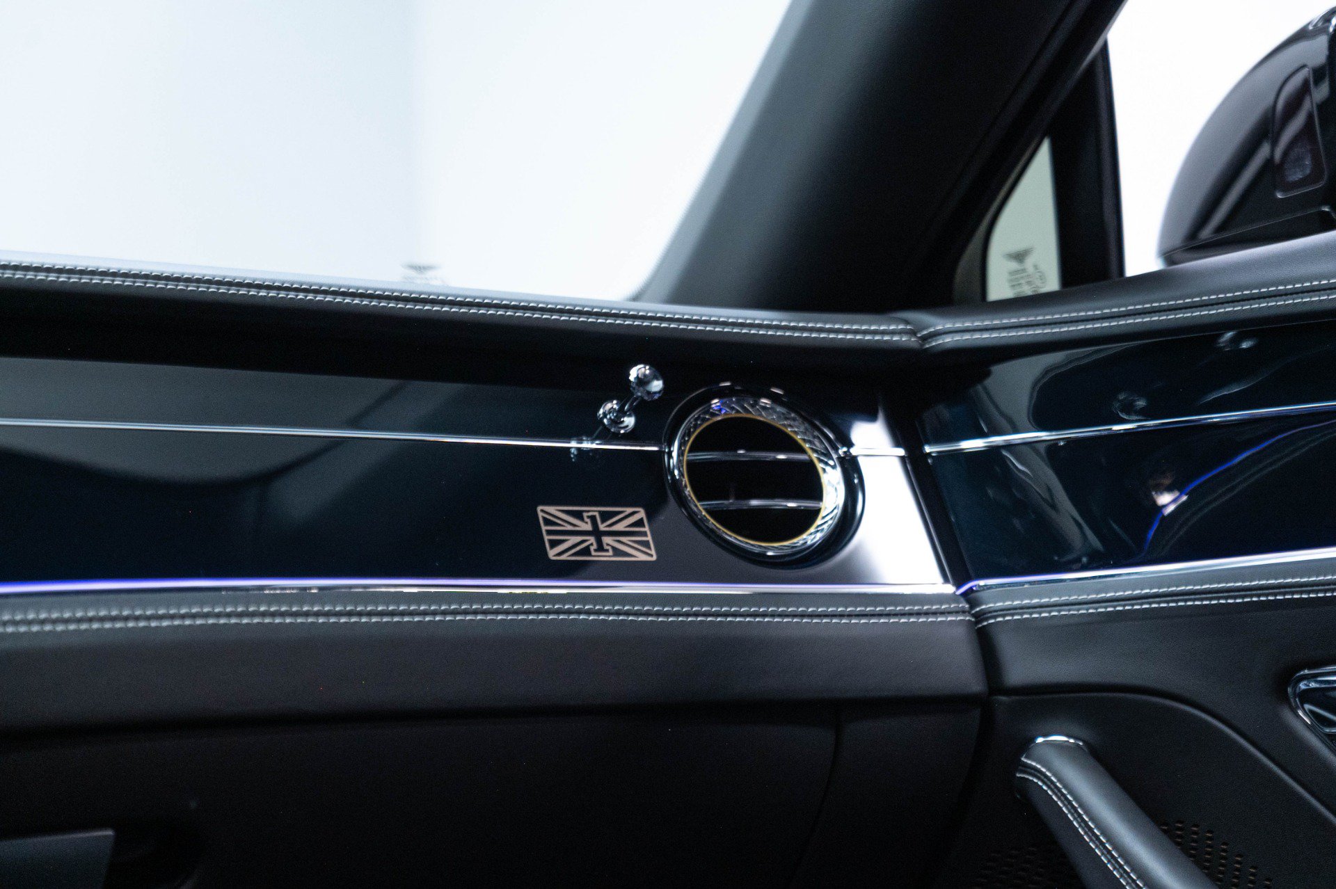 Used 2020 Bentley Flying Spur W12 AWD/4WD image 93