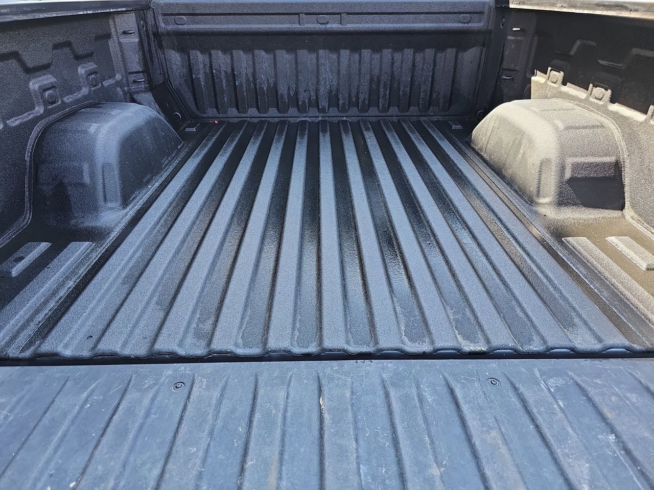 Used 2020 Chevrolet Silverado 1500 LT w/ All-Star Edition AWD/4WD image 15