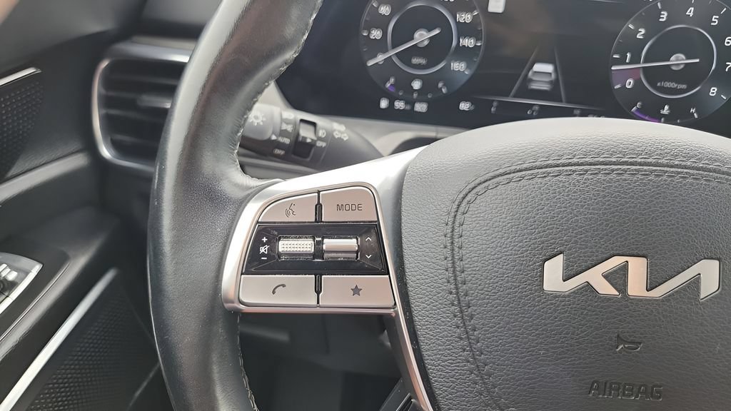 Used 2024 Kia Telluride SX X-Line AWD/4WD image 21