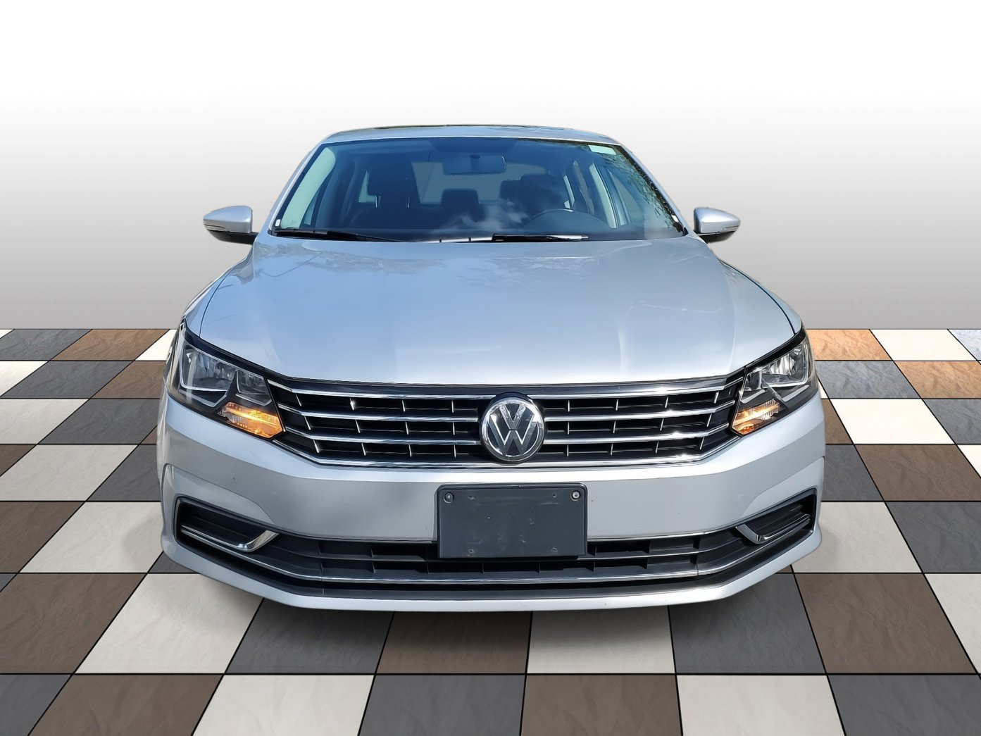 Used 2019 Volkswagen Passat 2.0T Wolfsburg image 2