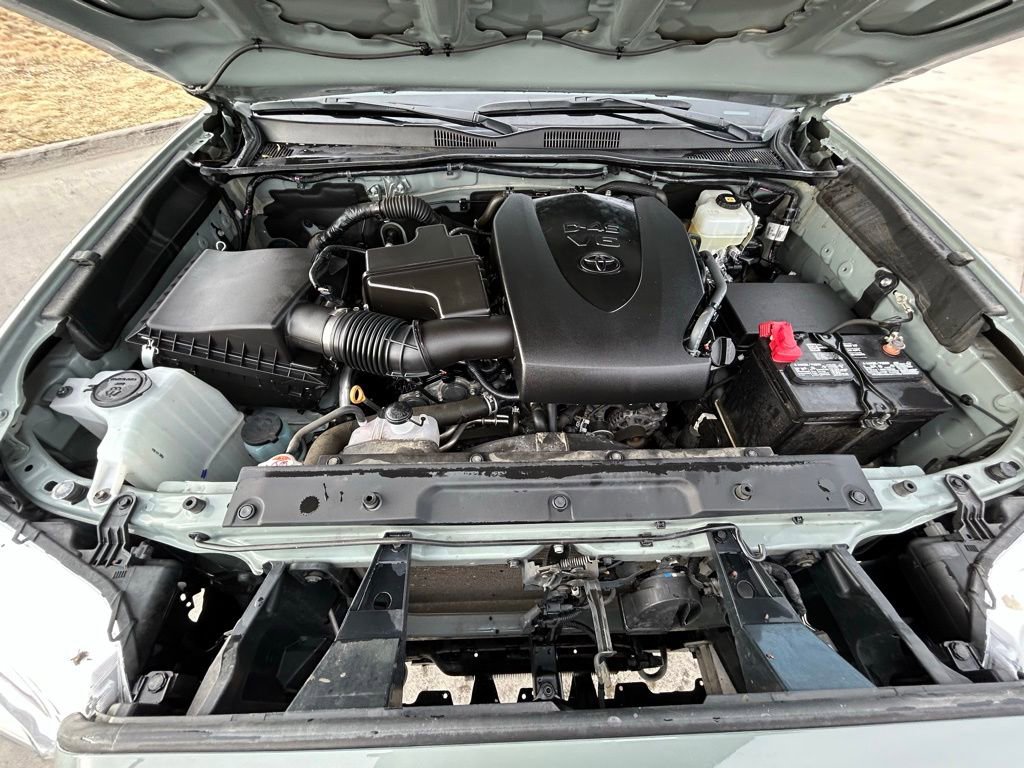 Used 2023 Toyota Tacoma TRD Off-Road w/ TRD Premium Off Road Package image 35