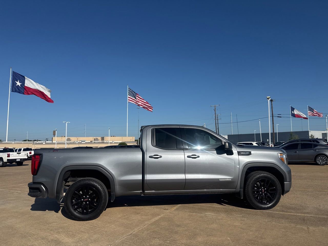 Used 2021 GMC Sierra 1500 Elevation w/ Preferred Package AWD/4WD image 25
