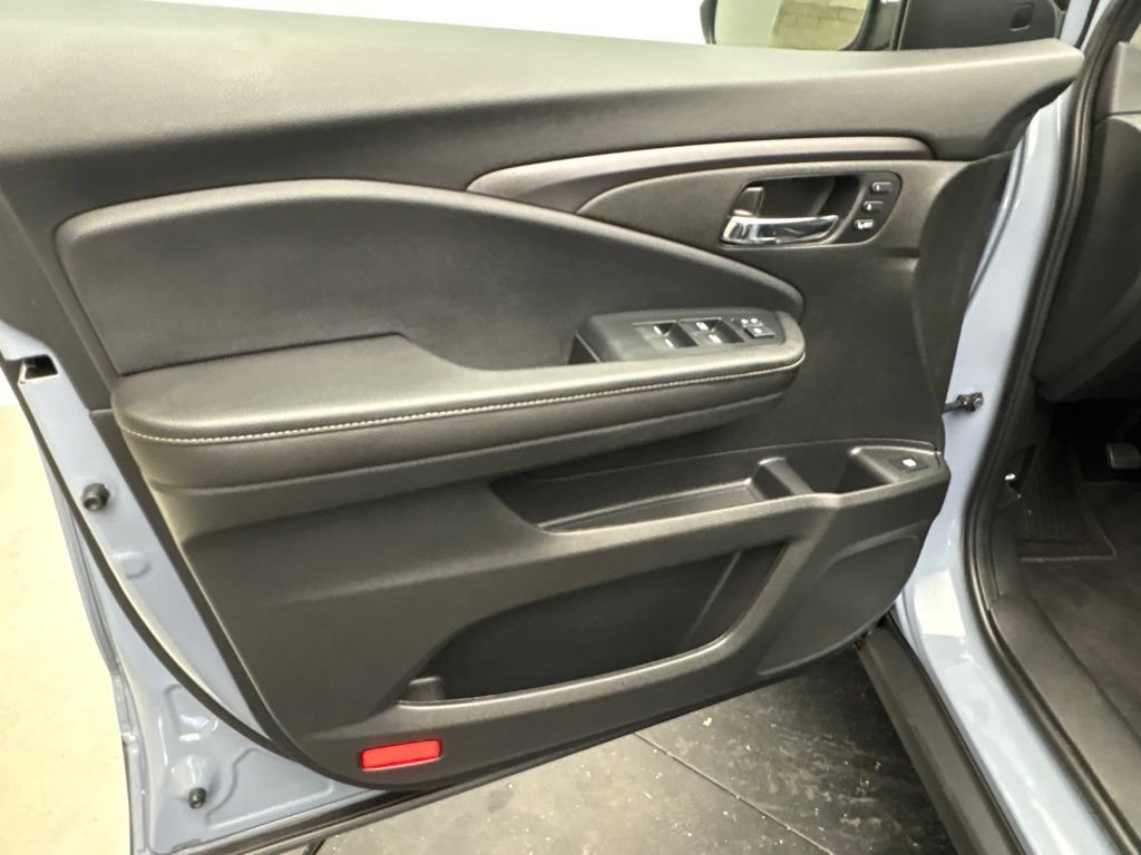 Used 2023 Honda Ridgeline RTL image 4