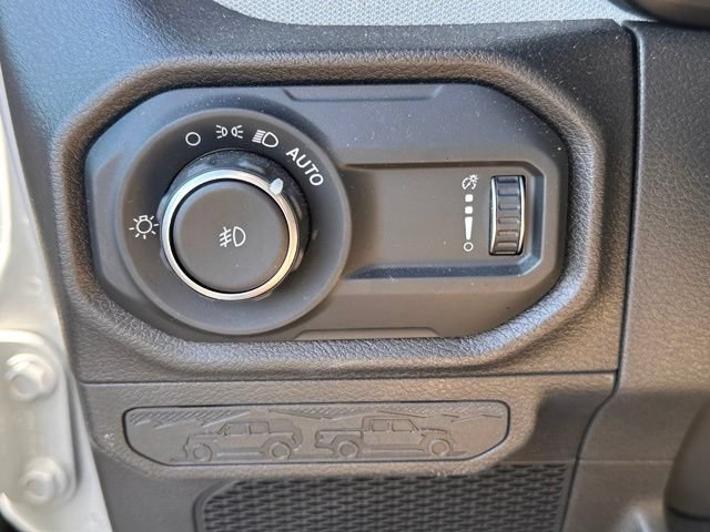 Used 2024 Jeep Wrangler Unlimited Sport AWD/4WD image 20