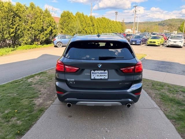Used 2021 BMW X1 xDrive28i w/ Convenience Package AWD/4WD image 4