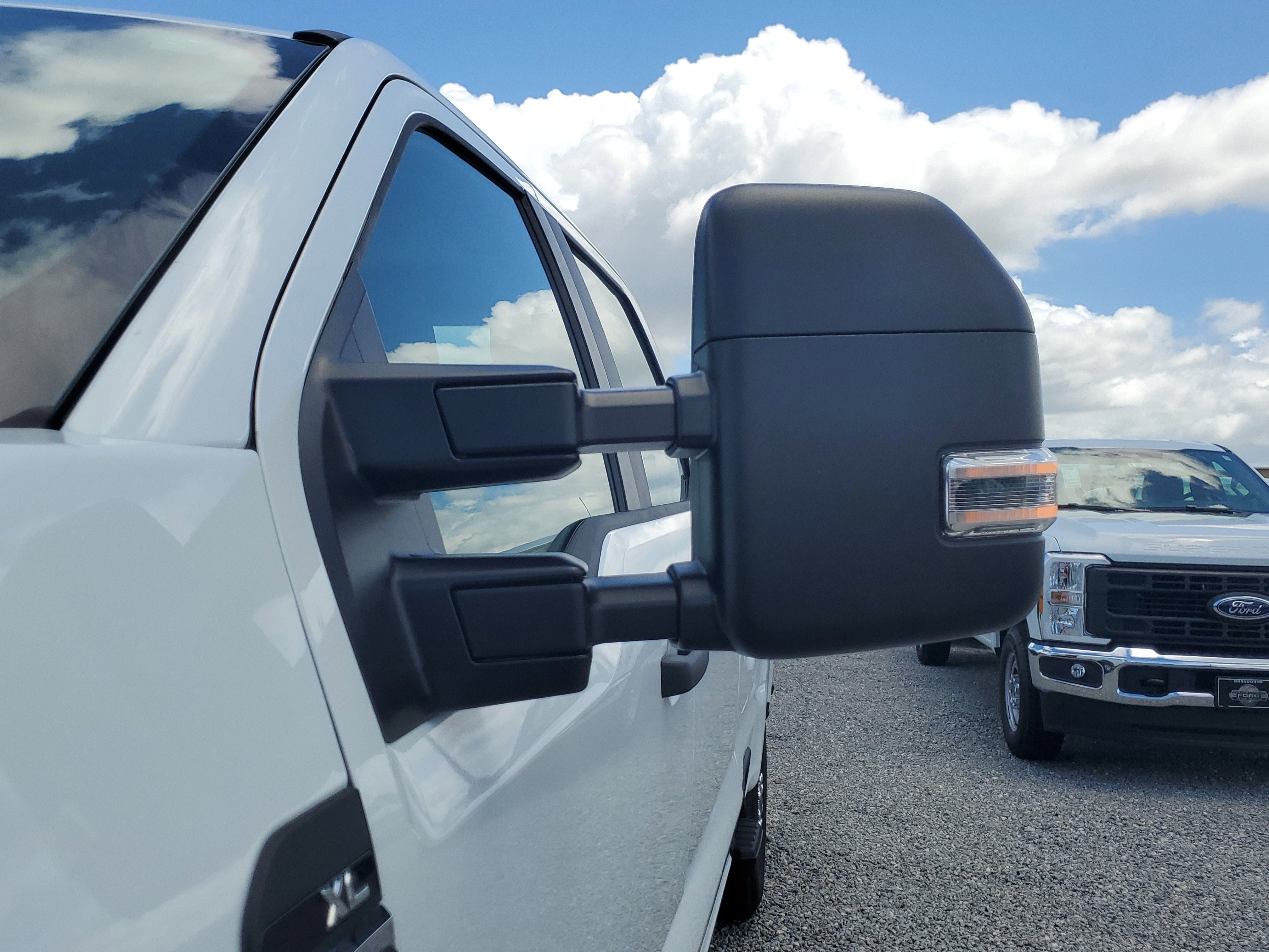 New 2026 Ford F250 XL w/ XL Chrome Package image 5