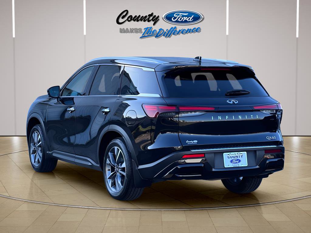 Used 2023 INFINITI QX60 Luxe FWD image 23