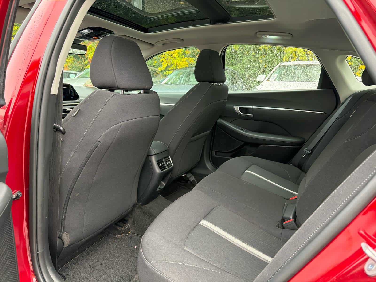 Used 2023 Hyundai Sonata SEL w/ Convenience Package FWD image 6