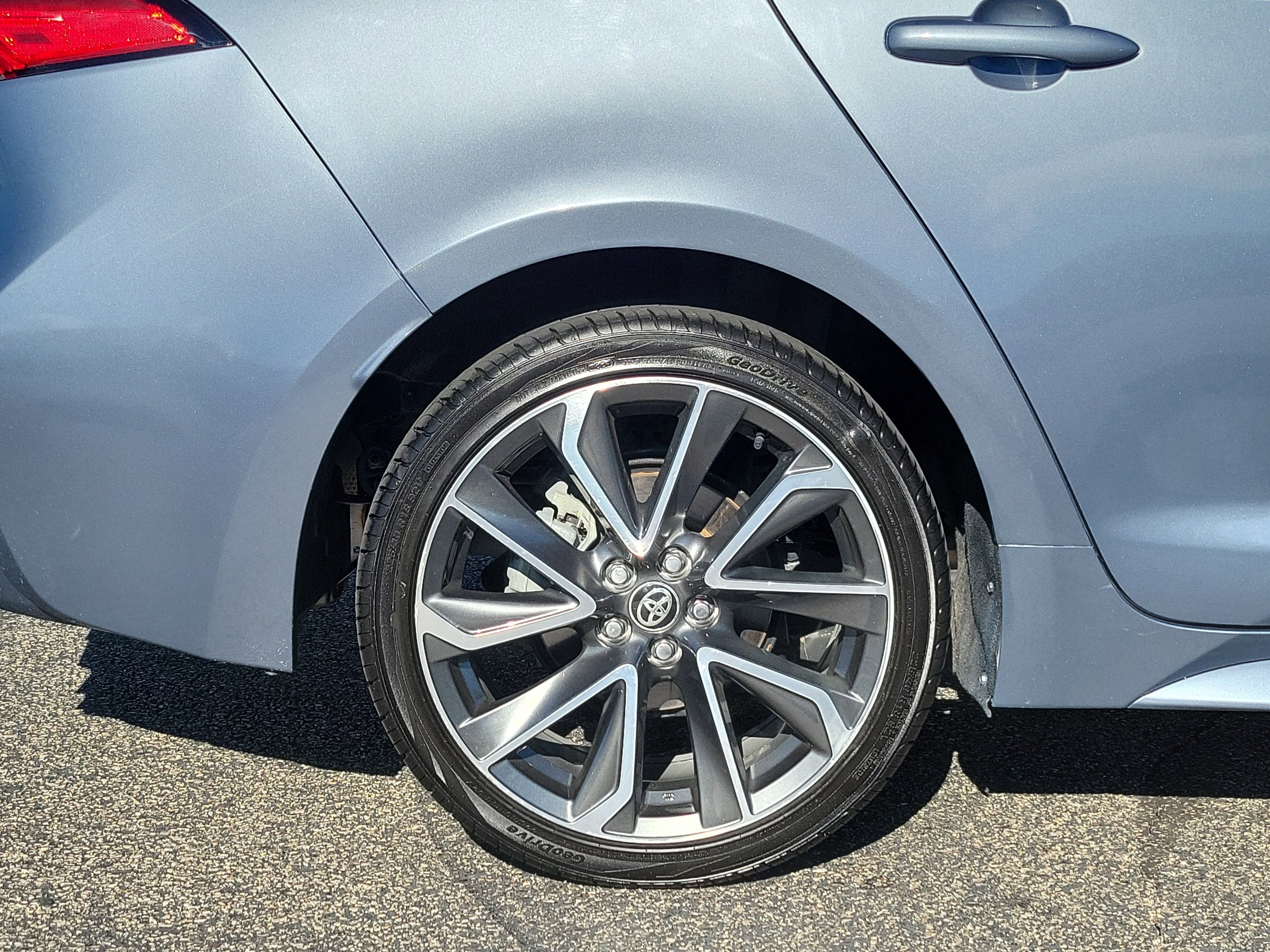 Used 2022 Toyota Corolla SE image 5