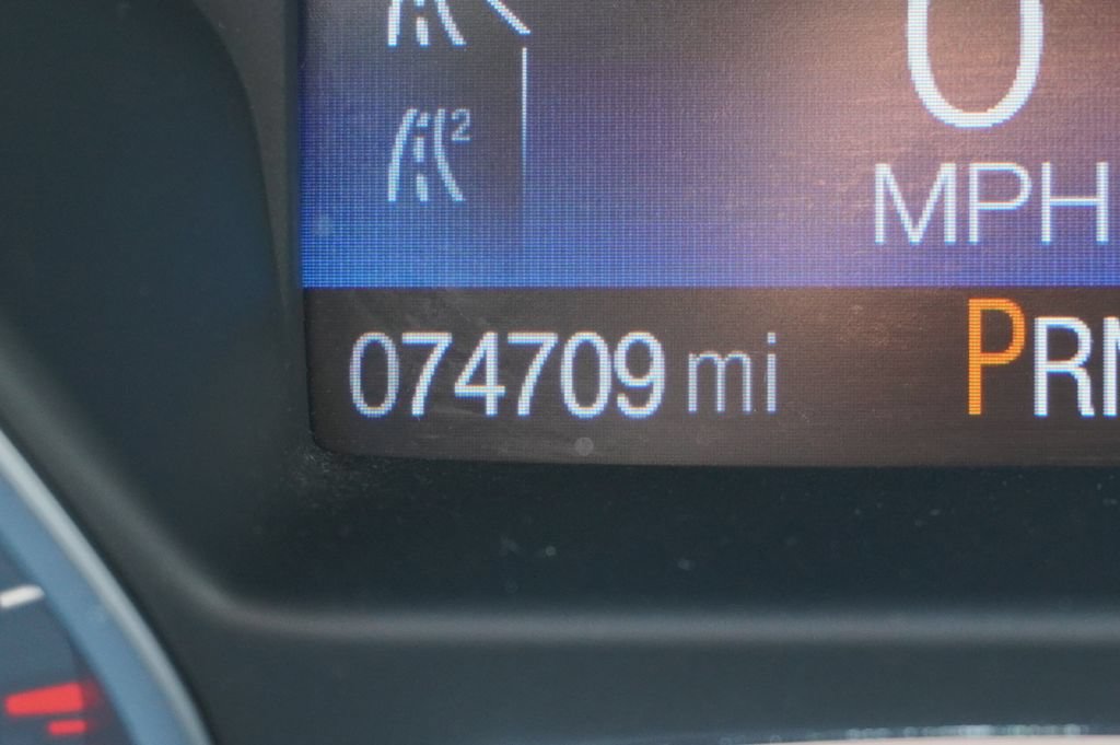 Used 2017 Ford Escape Titanium AWD/4WD image 14