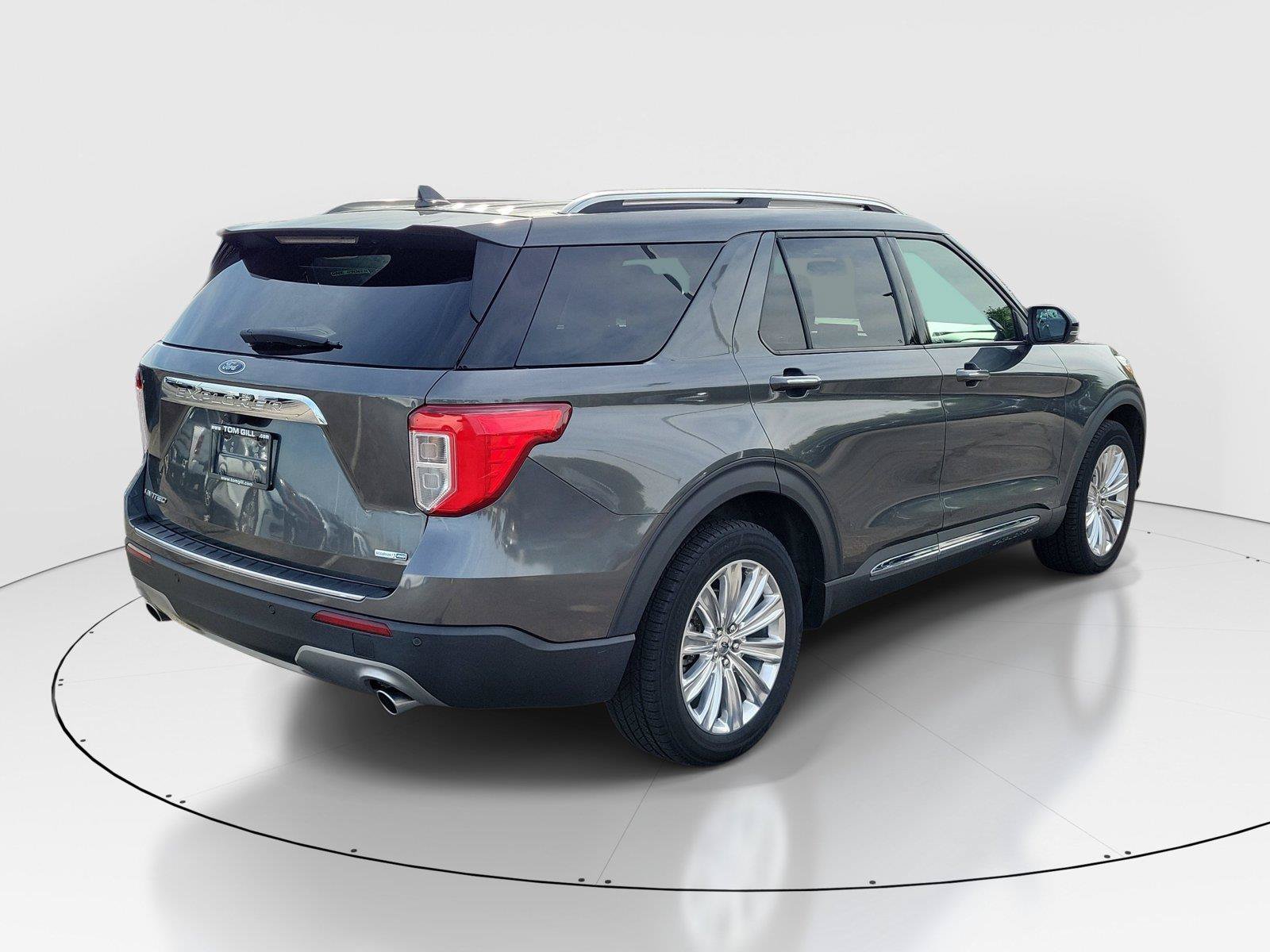Used 2020 Ford Explorer Limited AWD/4WD image 4