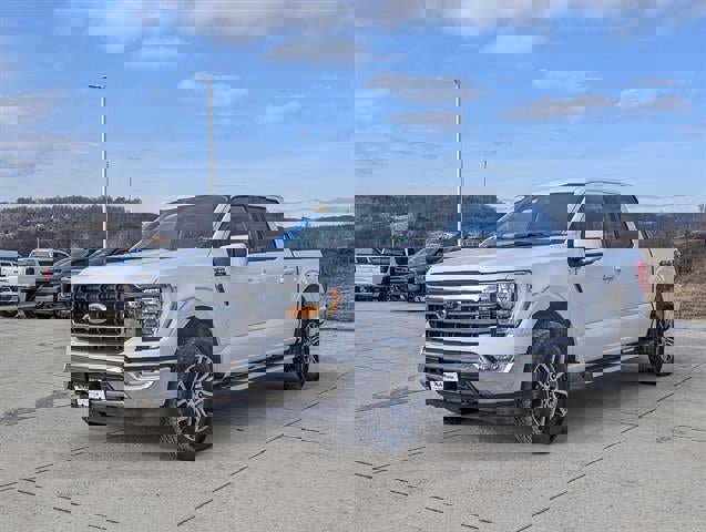 Used 2022 Ford F150 Lariat w/ Equipment Group 501A Mid image 1