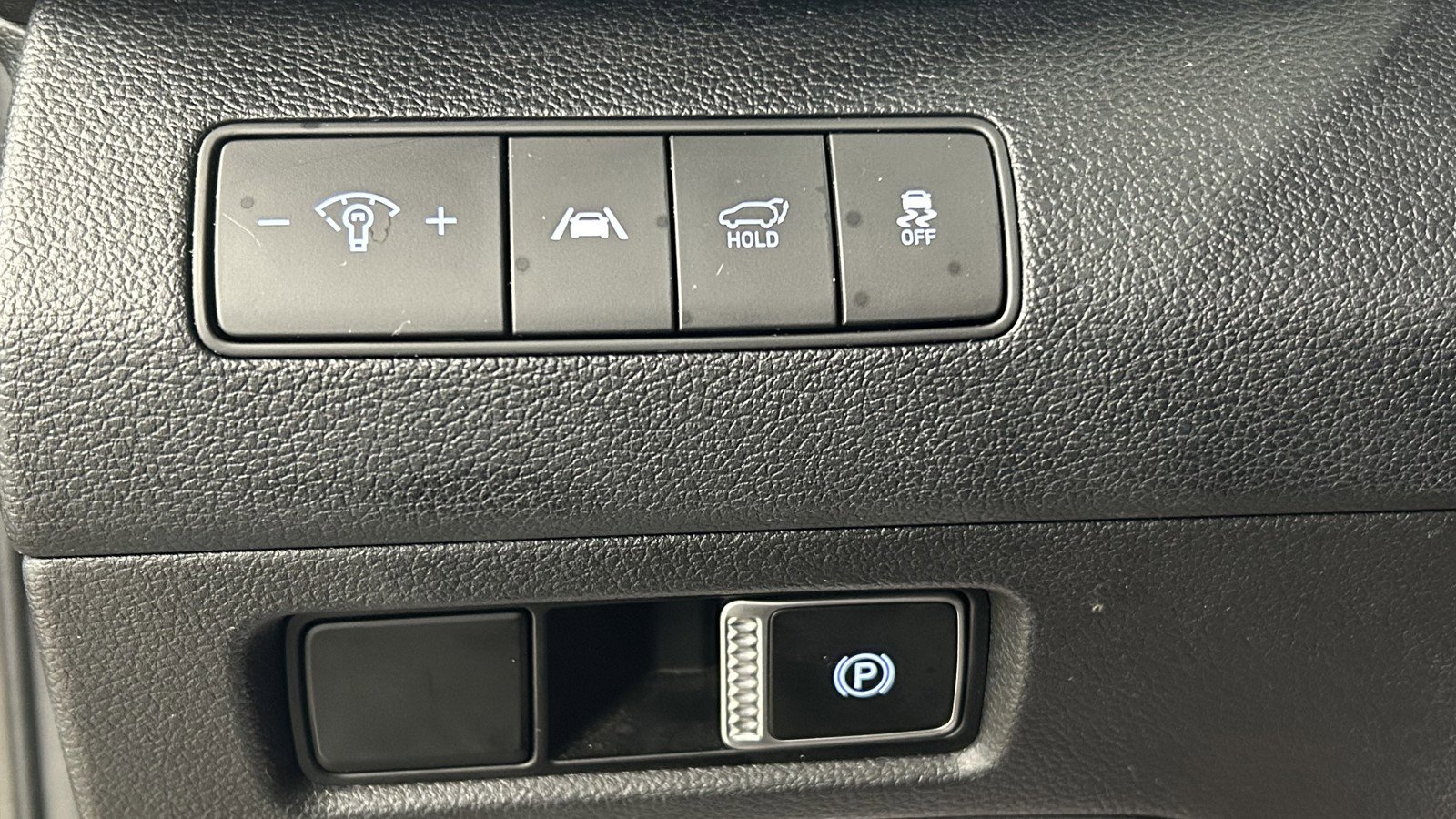 Used 2023 Hyundai Santa Fe SEL image 20