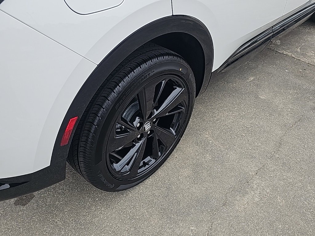 New 2025 Buick Envision Sport Touring image 8