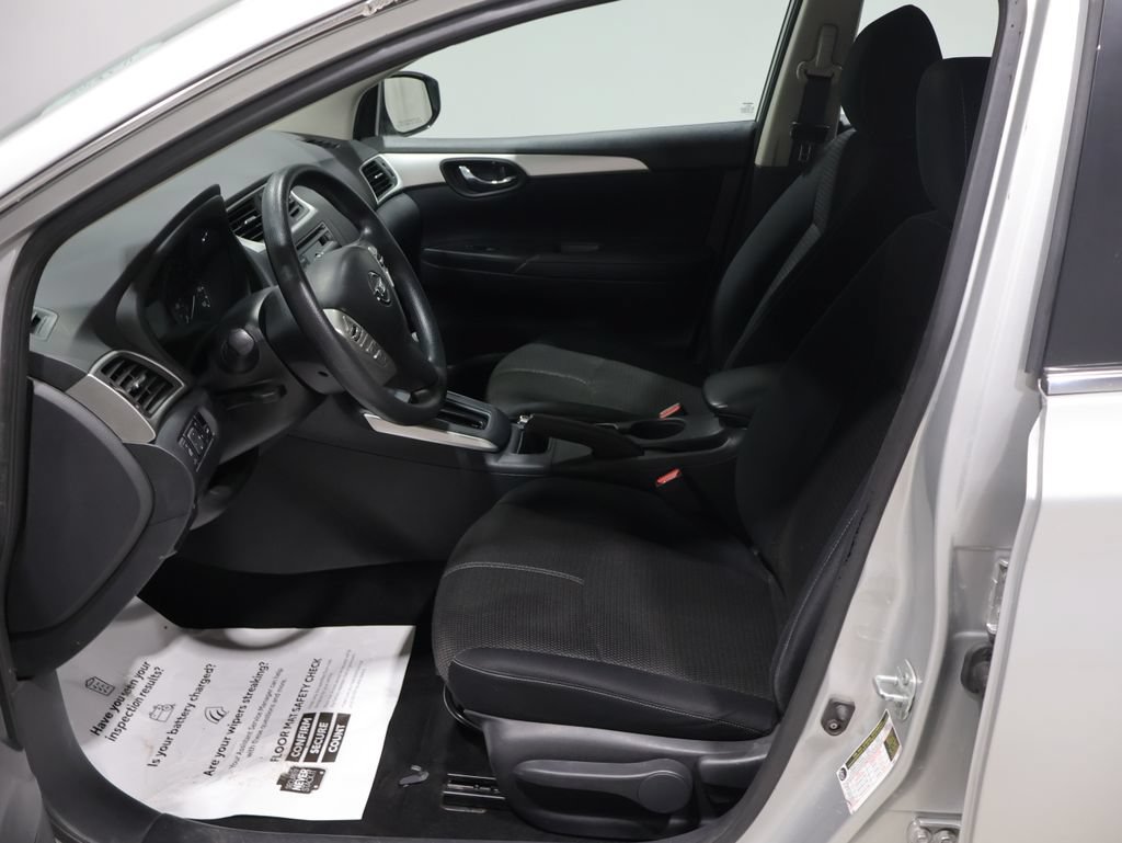 Used 2016 Nissan Sentra S FWD image 10