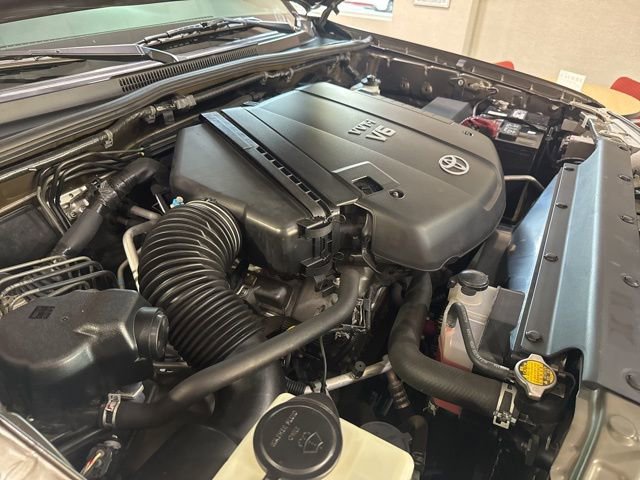 Used 2012 Toyota Tacoma PreRunner image 31