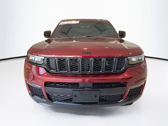 Used 2025 Jeep Grand Cherokee L Limited w/ Black Appearance Package image 2