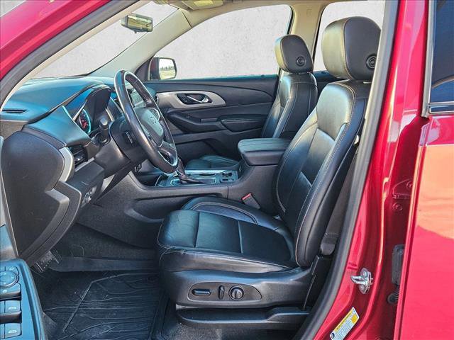 Used 2020 Chevrolet Traverse RS w/ LPO, Floor Liner Package image 16