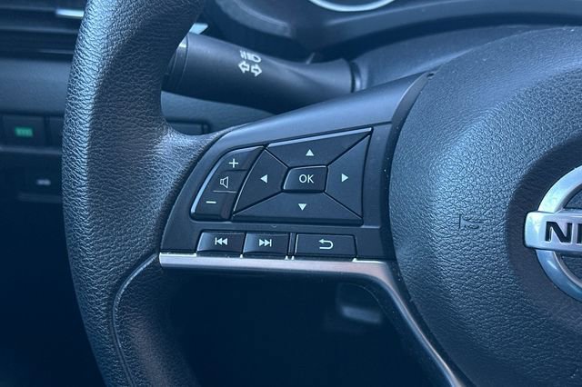 Used 2023 Nissan Sentra SV image 26