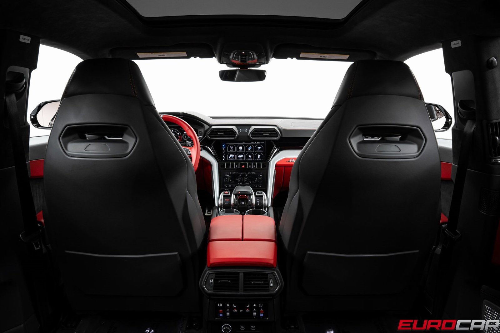 Used 2022 Lamborghini Urus image 28