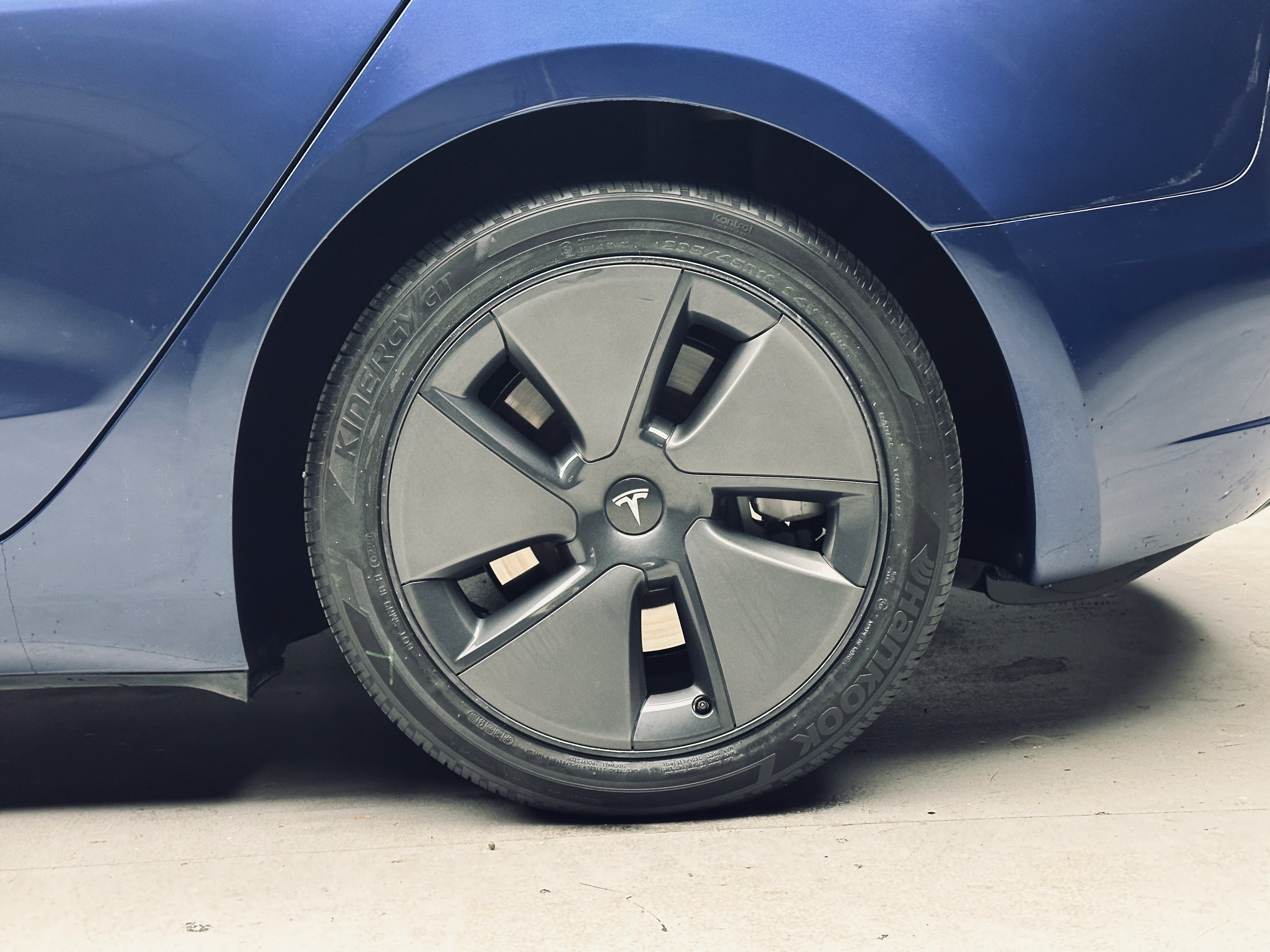 Used 2023 Tesla Model 3 Standard Range RWD image 31