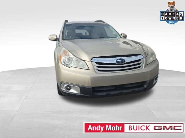 Used 2010 Subaru Outback 2.5i Premium AWD/4WD image 5