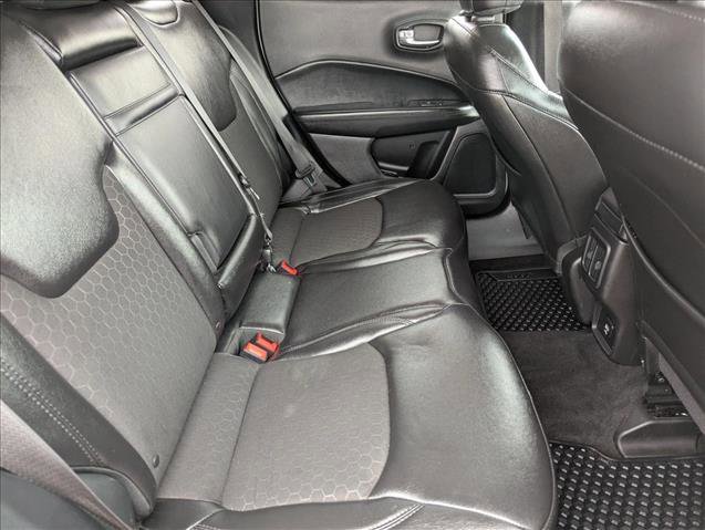 Used 2018 Jeep Compass Latitude image 19