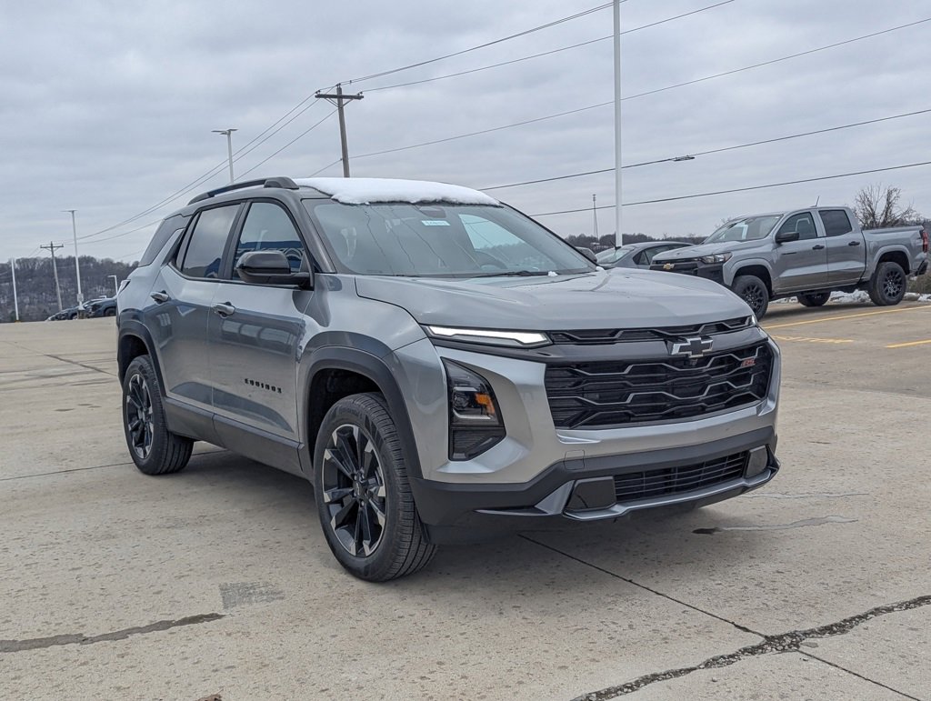 New 2026 Chevrolet Equinox RS w/ LPO, Floor Liner Package image 5