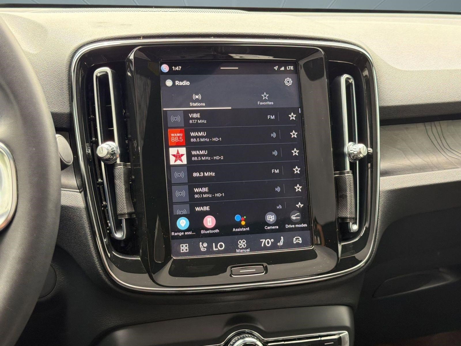 Certified 2023 Volvo C40 P8 Recharge Ultimate w/ Protection Package Premier image 21