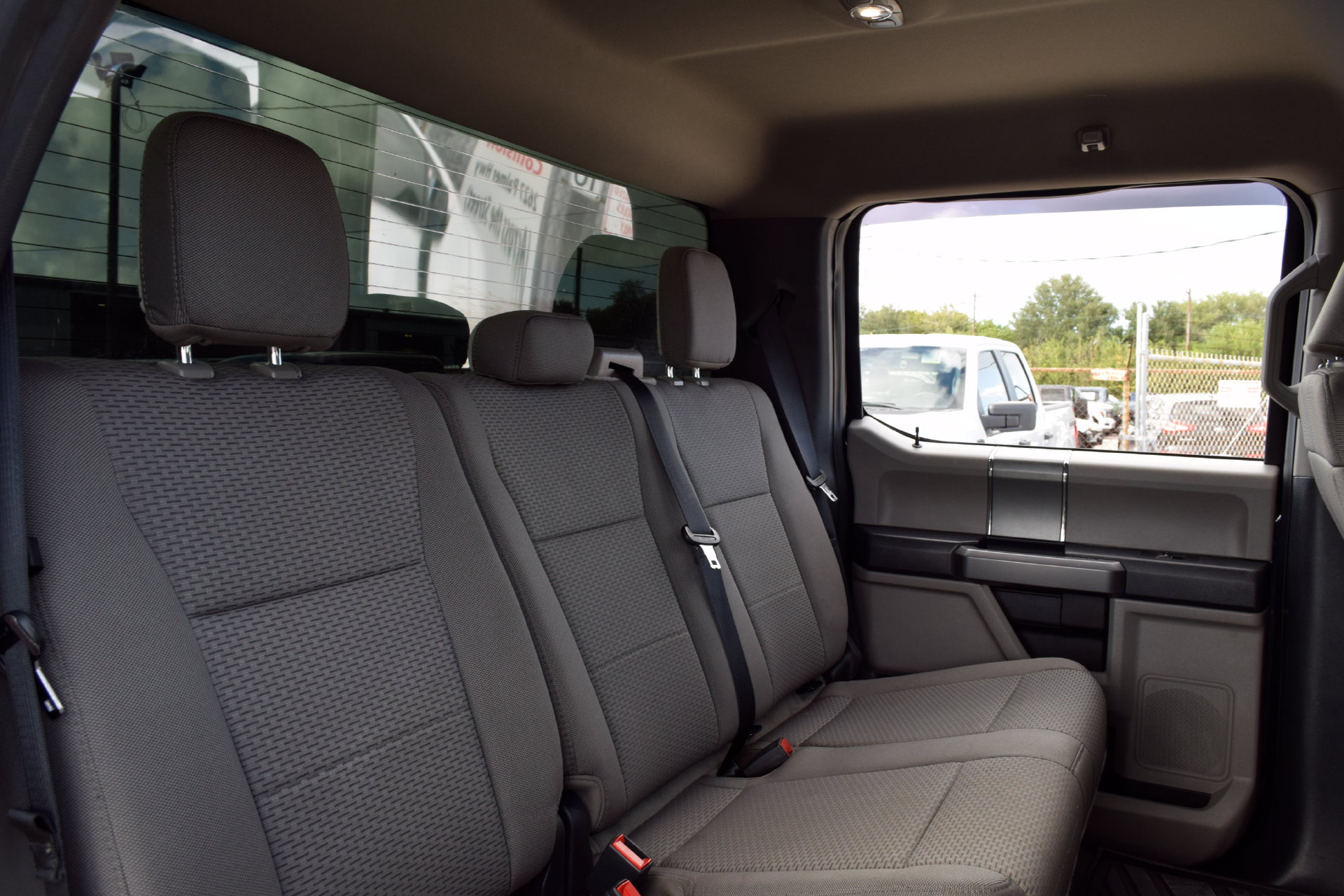 Used 2022 Ford F250 XLT w/ XLT Premium Package AWD/4WD image 21