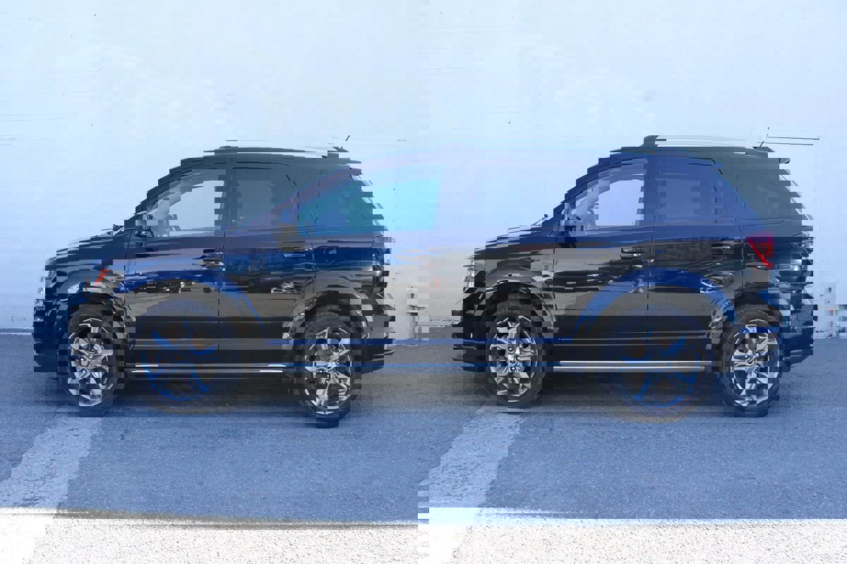 Used 2015 Dodge Journey Crossroad w/ Flexible Seating Group image 4