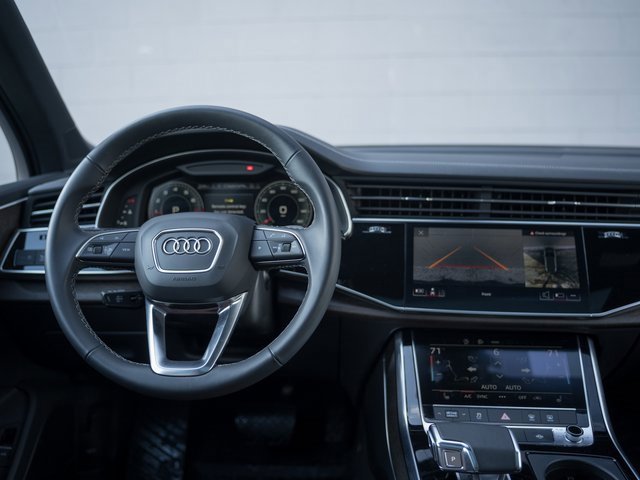 Certified 2025 Audi Q7 2.0T Premium w/ Convenience Plus Package image 22
