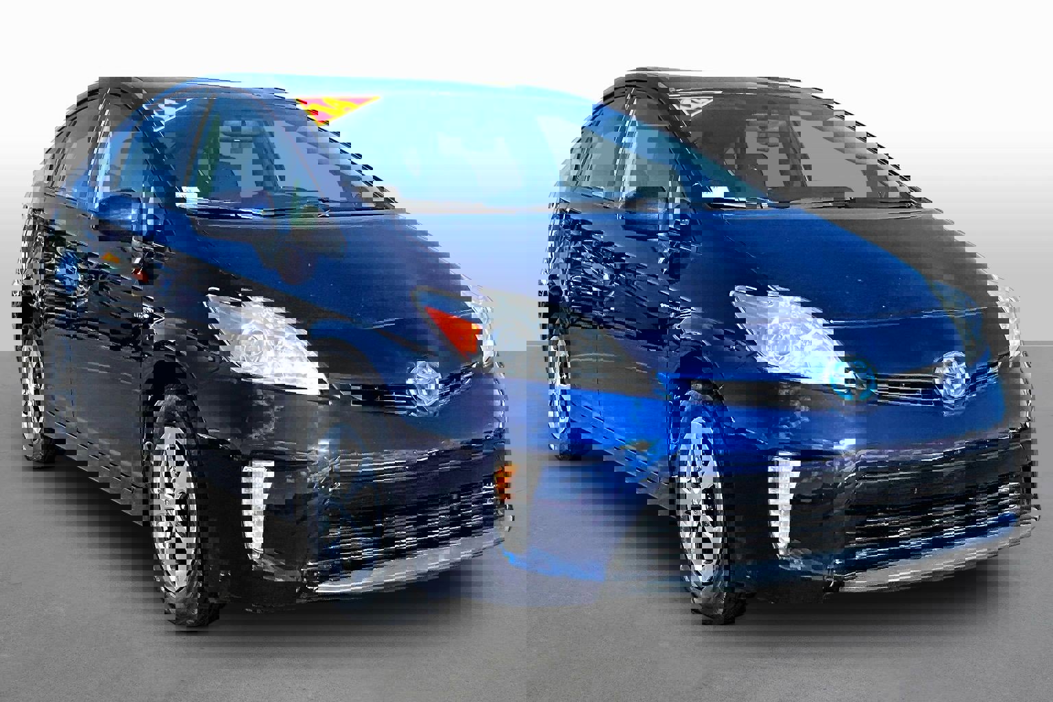 Used 2014 Toyota Prius Three FWD image 9