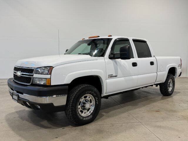Used 2007 Chevrolet Silverado 2500 LT w/ Heavy-Duty Power Package AWD/4WD image 1