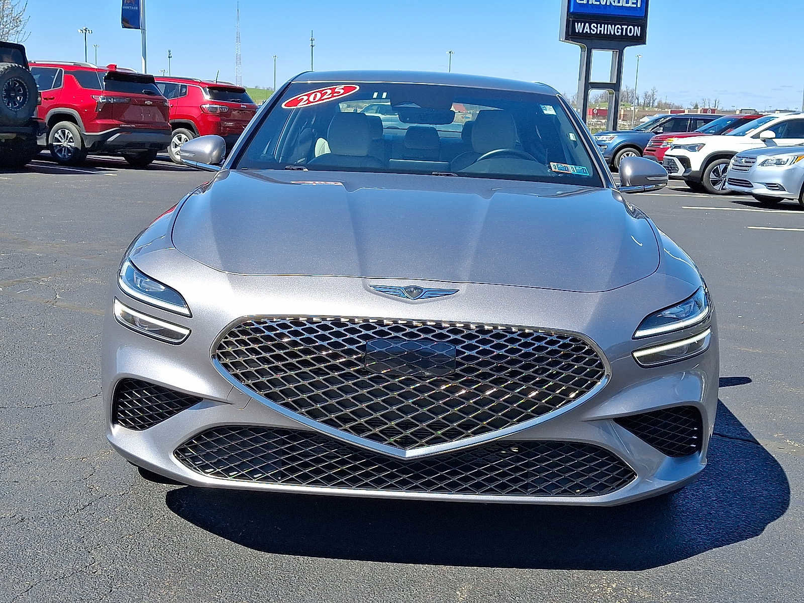 Used 2025 Genesis G70 2.5T image 2