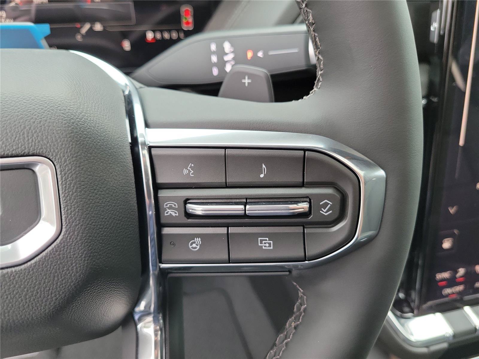 New 2026 GMC Yukon Denali w/ Advanced Technology Package AWD/4WD image 22