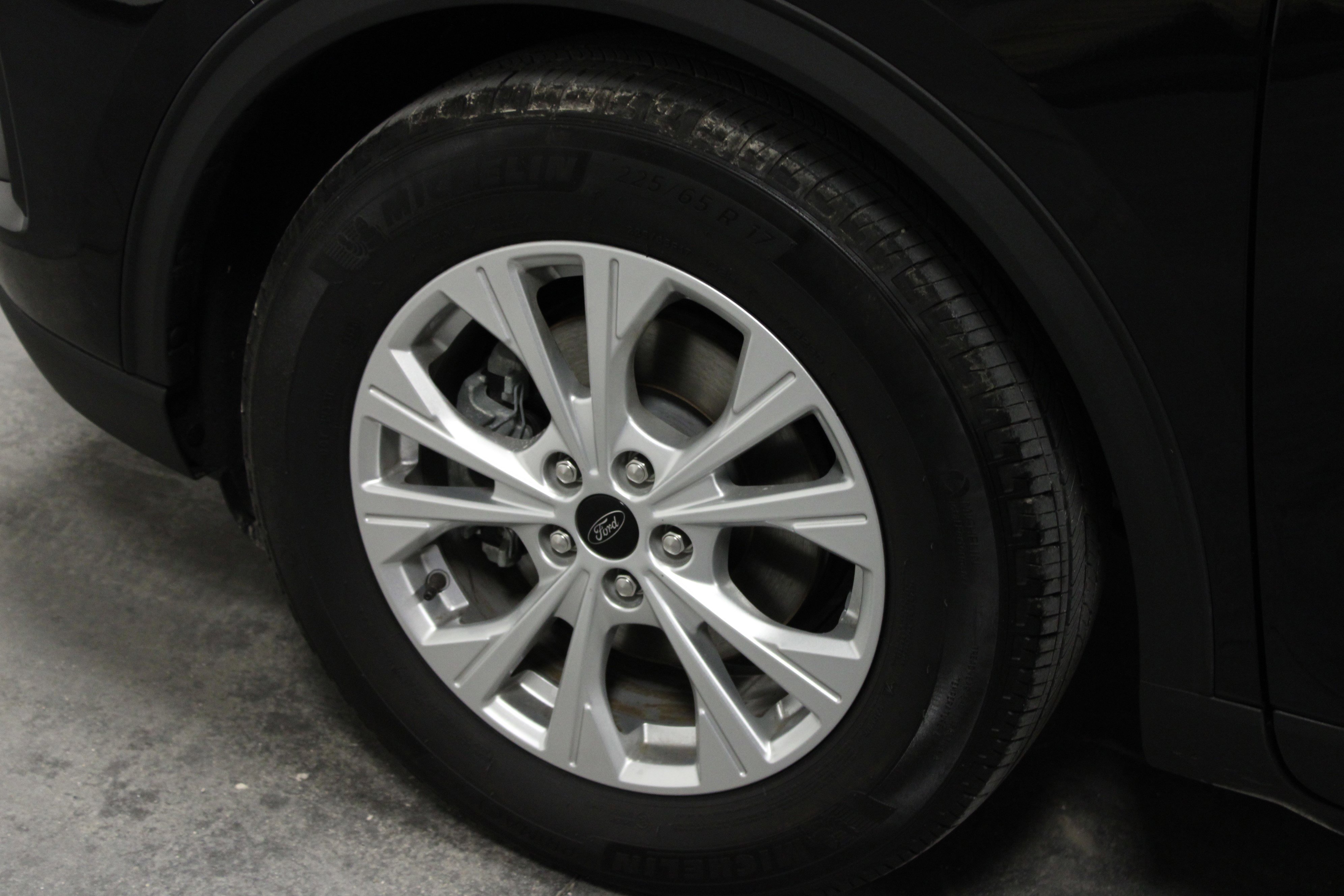 Used 2023 Ford Escape Active image 10