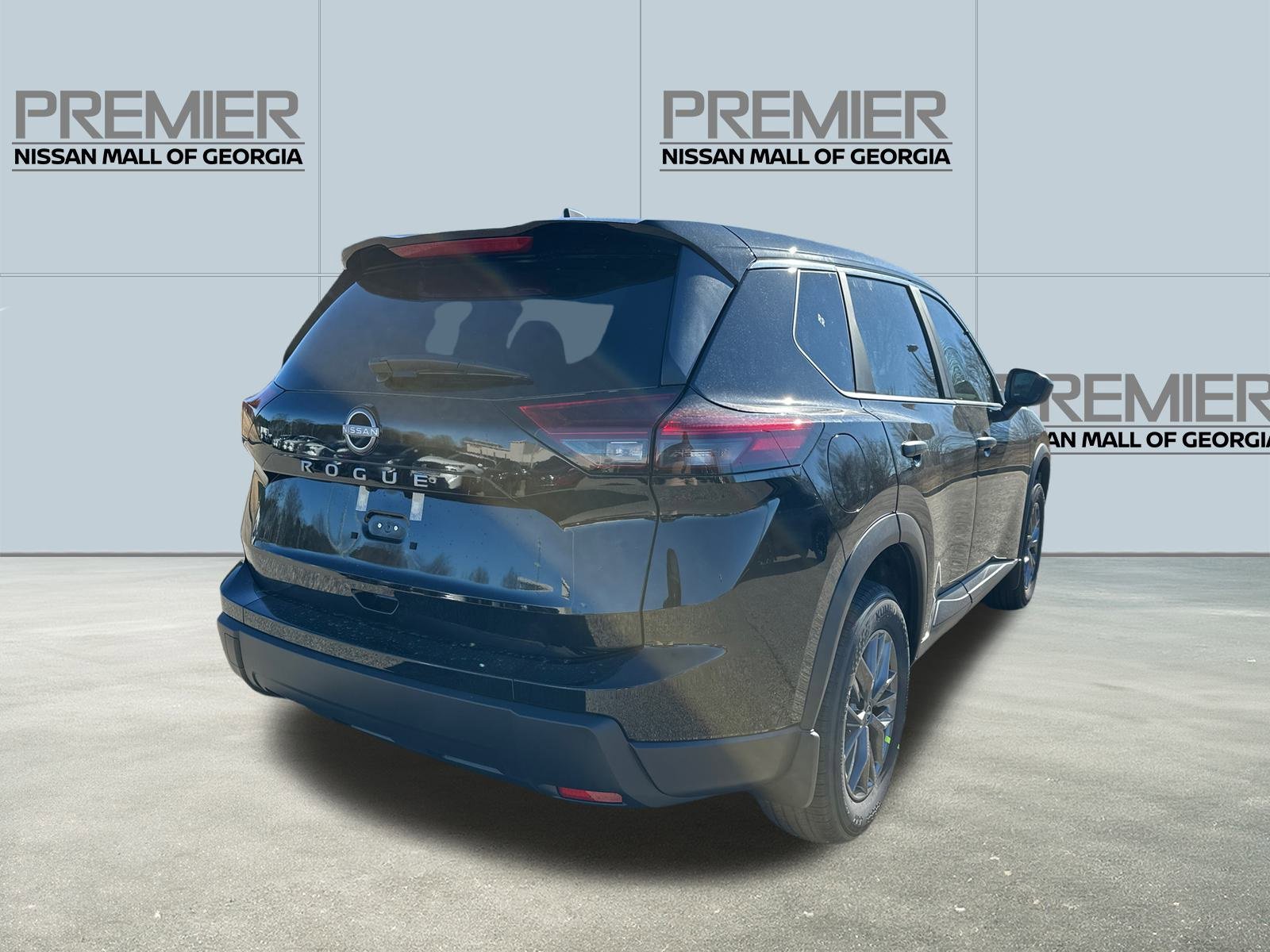 New 2026 Nissan Rogue S image 5