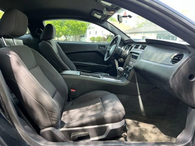 Used 2012 Ford Mustang Coupe RWD image 14