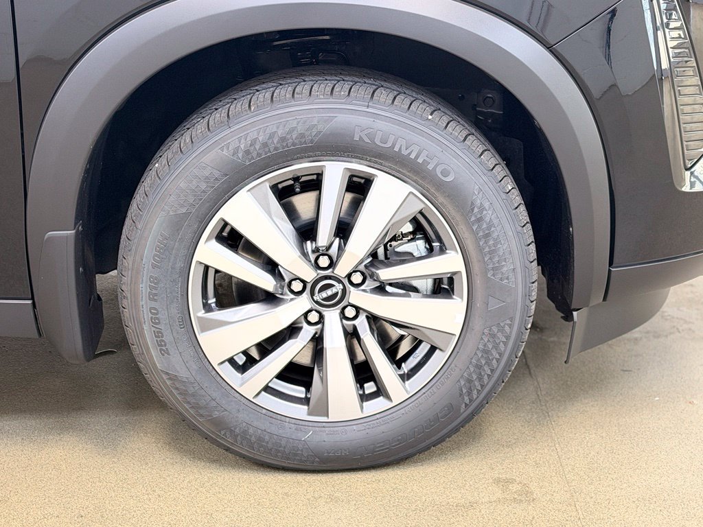 New 2026 Nissan Pathfinder SL AWD/4WD image 4