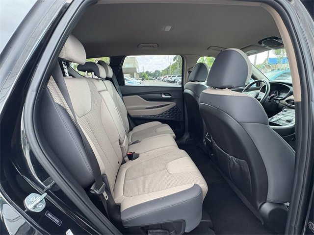 Used 2023 Hyundai Santa Fe SEL w/ Winter Weather Package image 13