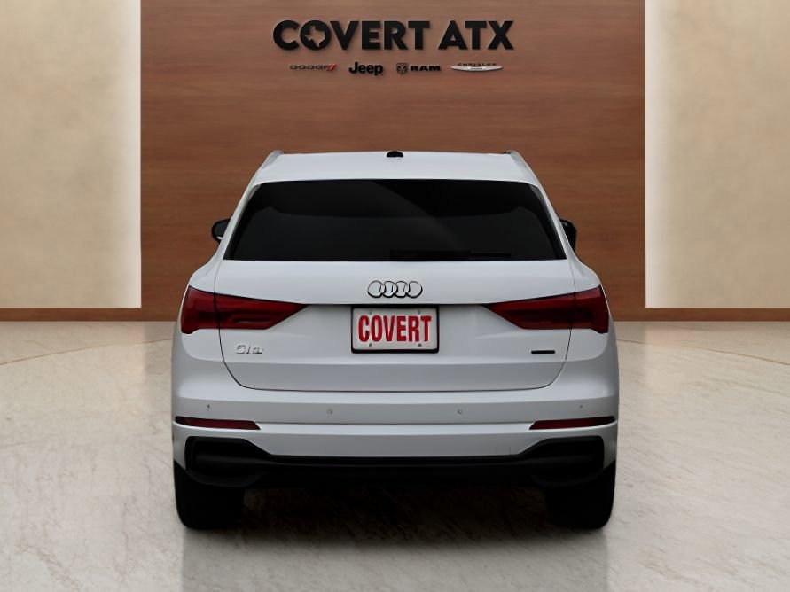 Used 2025 Audi Q3 2.0T Premium image 4