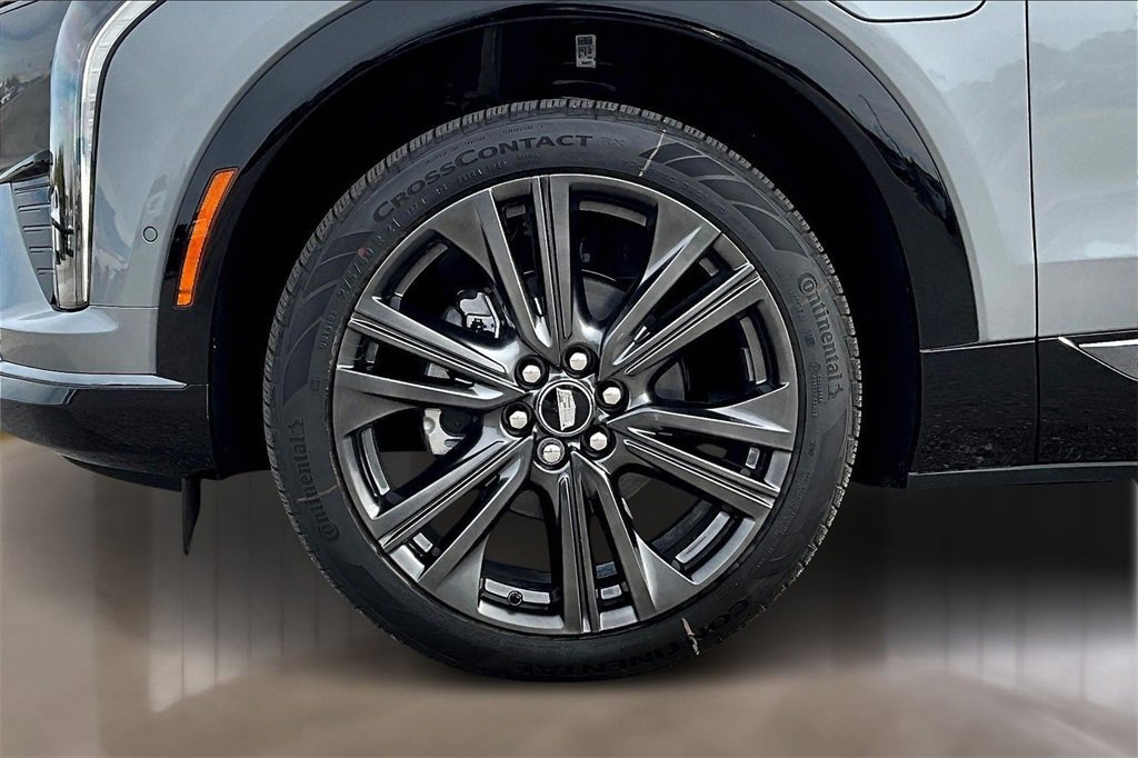 New 2026 Cadillac Optiq Sport 2 image 12