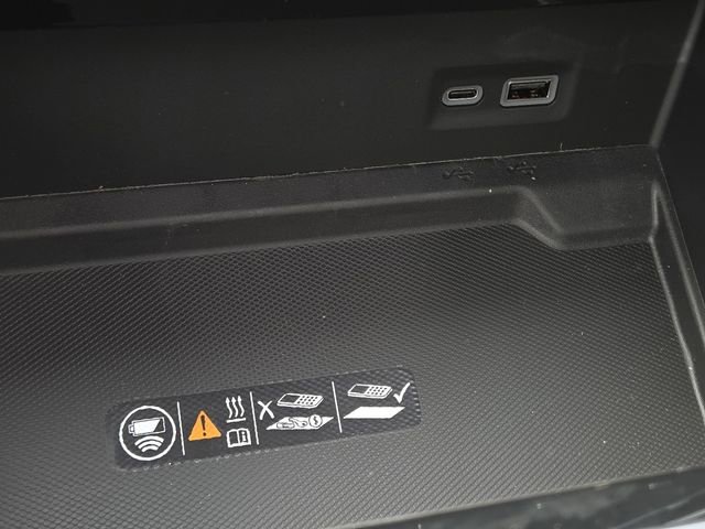 New 2026 GMC Yukon XL Elevation w/ Elevation Premium Package image 8