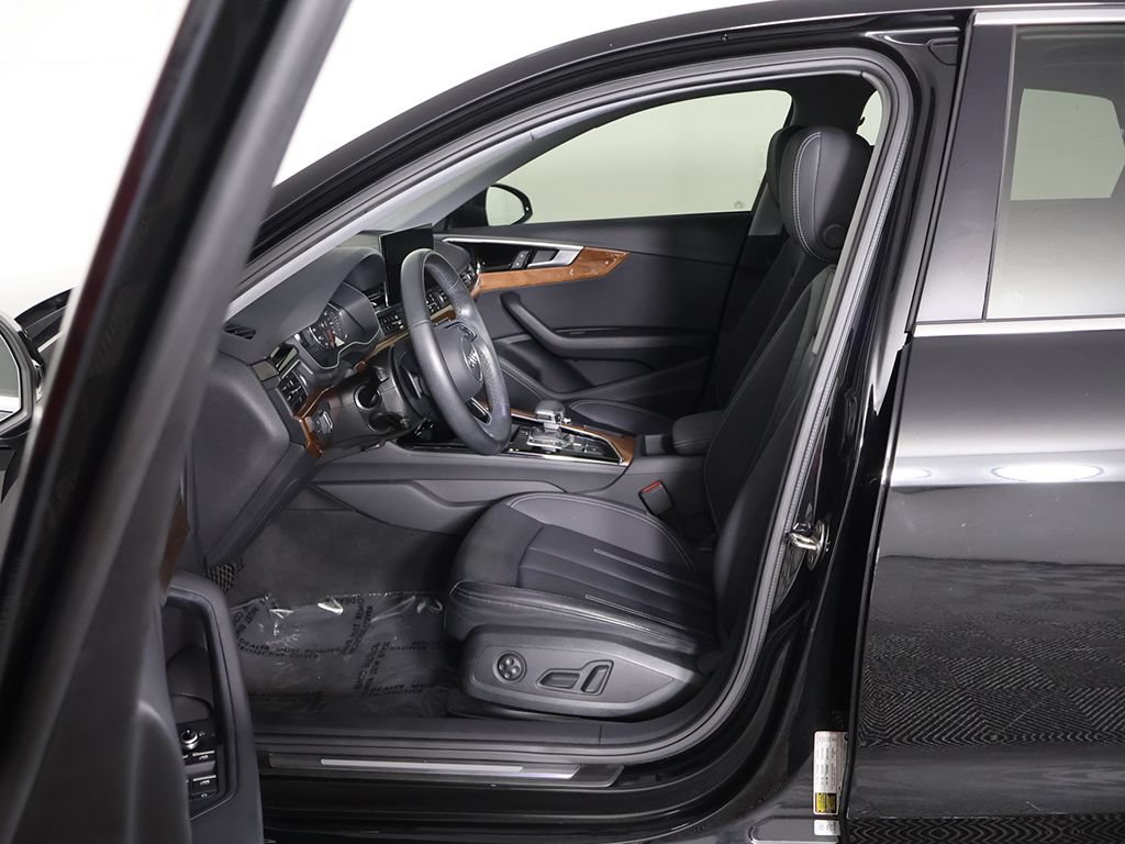 Used 2023 Audi A4 2.0T Premium w/ Convenience Package AWD/4WD image 28