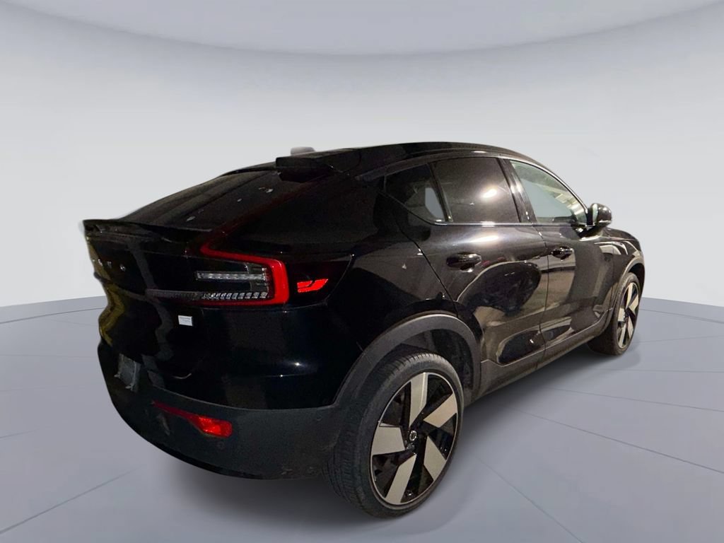 Used 2023 Volvo C40 P8 Recharge Plus w/ Climate Package AWD/4WD image 4
